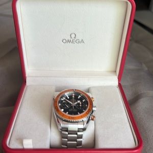 Omega Seamaster Planet Ocean Chronograph Mens Watch. 232.30.46.51.01.002